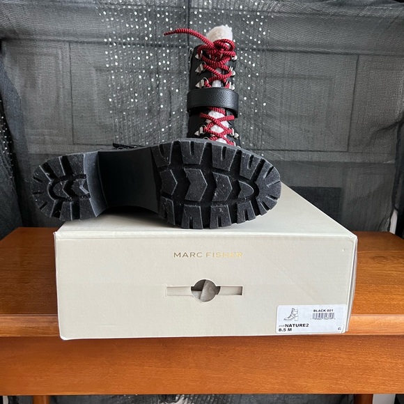 MARC FISHER NATURE HEELED HIKER BOOTIE - Picture 3 of 7